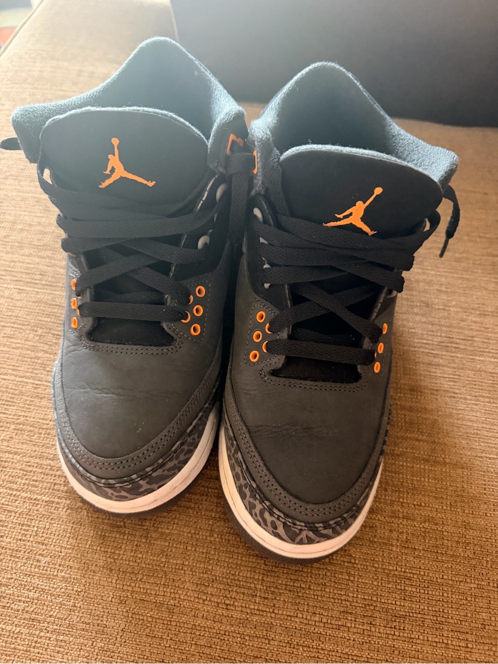 Nike Kids' Black and Orange Jordan 3 Retro